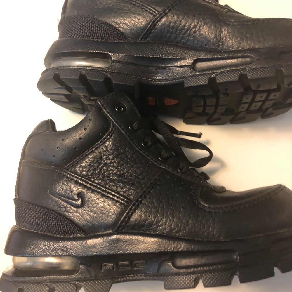 Black Toddler Boots Nike ACG size 9